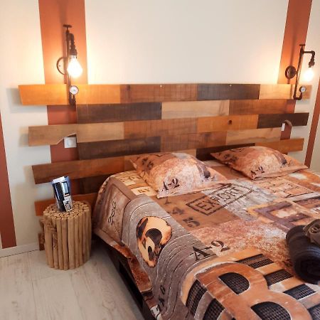 Bien Etre Simple Hotel Villajou Buitenkant foto