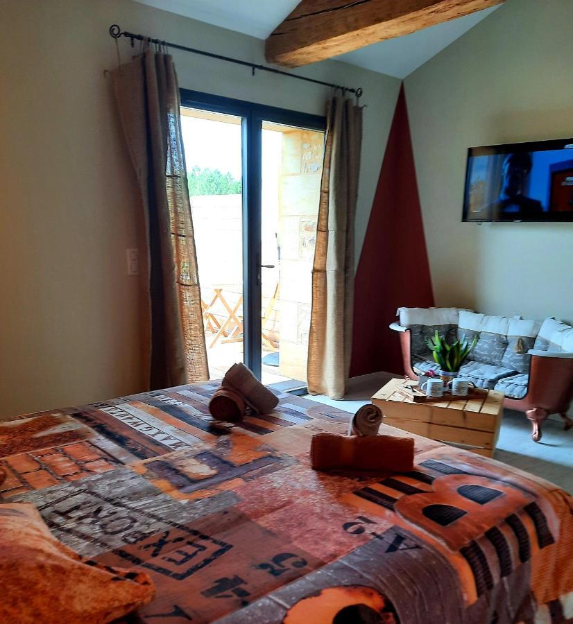 Bien Etre Simple Hotel Villajou Buitenkant foto
